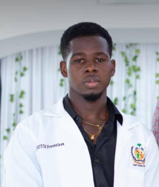 Photo de Dioton Fresnelson